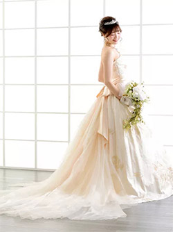 ウェディング撮影衣装